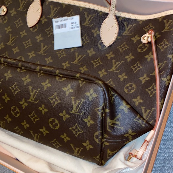 Louis Vuitton Neverfull Mono MM & Wristlet Gift Box with Blue Ribbon NEW - Picture 15 of 16